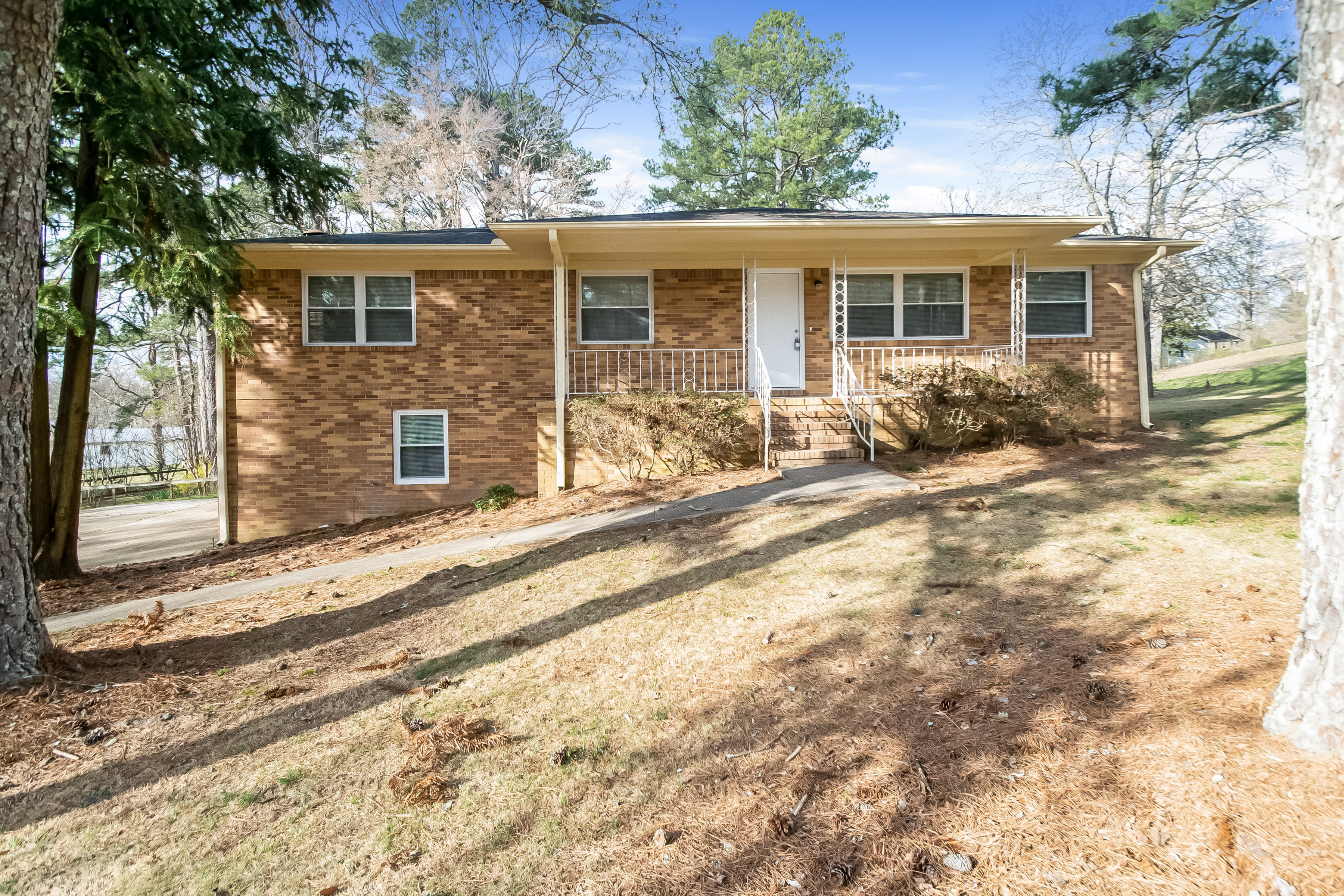 940 Pine Hill Rd Birmingham, AL 35235